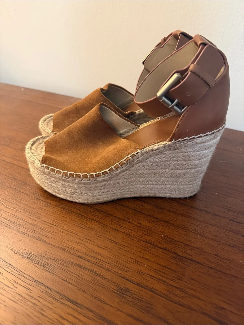 Marc Fisher warm cognac